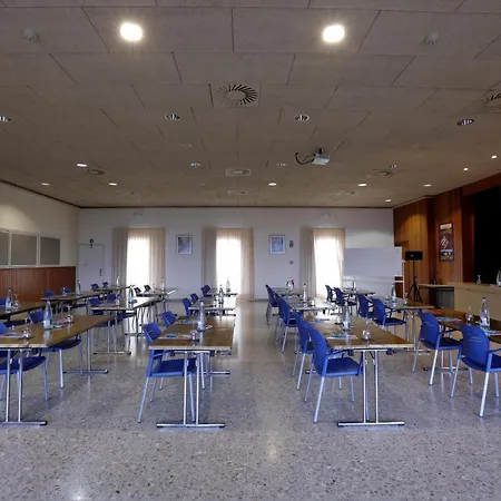 Monestir De Les Avellanes Hotel