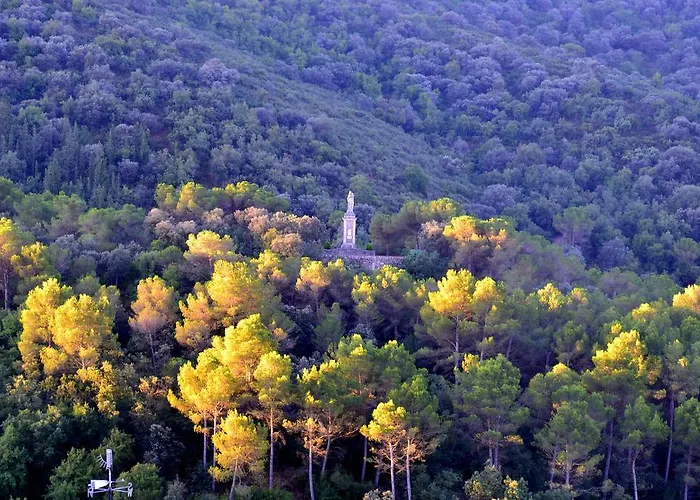 Monestir De Les Avellanes Hotel 3*