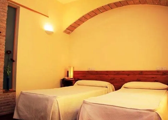 Monestir De Les Avellanes Hotel 3*