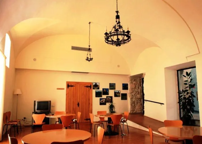 Monestir De Les Avellanes 3*