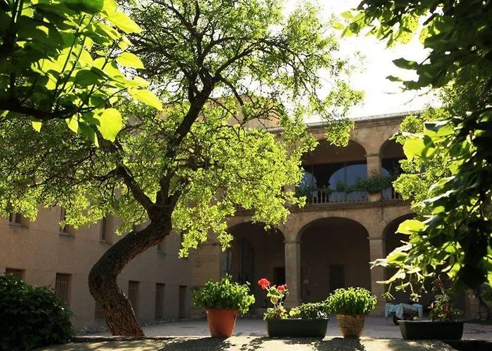 Monestir De Les Avellanes 3*