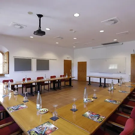 Ξενοδοχείο Monestir De Les Avellanes