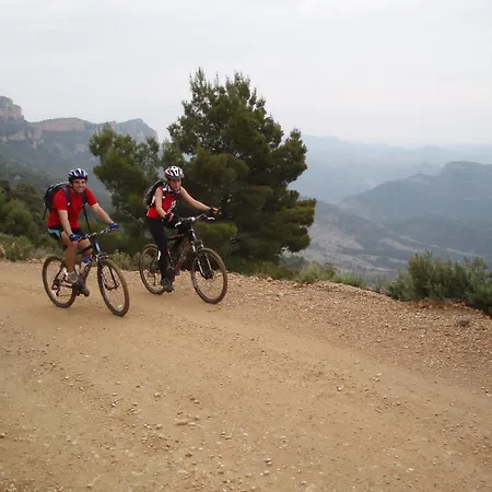 Ξενοδοχείο Monestir De Les Avellanes 3*
