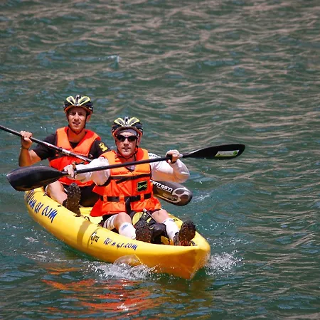 Ξενοδοχείο Monestir De Les Avellanes Os De Balaguer