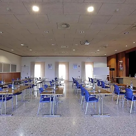 Monestir De Les Avellanes 호텔 3*