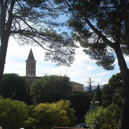 Monestir De Les Avellanes Os De Balaguer