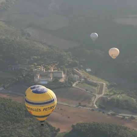 Monestir De Les Avellanes 3* Os De Balaguer