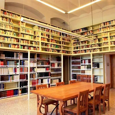 Monestir De Les Avellanes Ξενοδοχείο Os De Balaguer