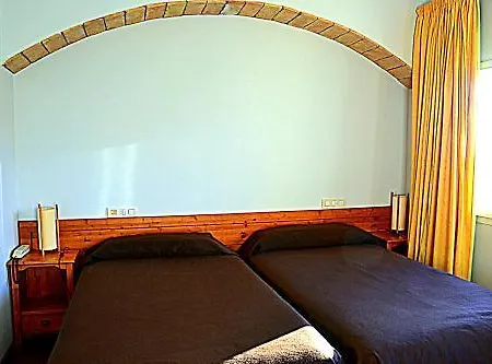 Monestir De Les Avellanes Hotel Os De Balaguer