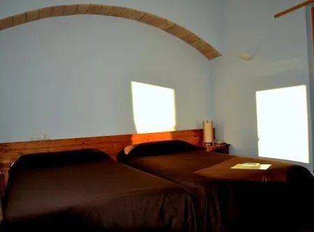 Hotel Monestir De Les Avellanes 3*