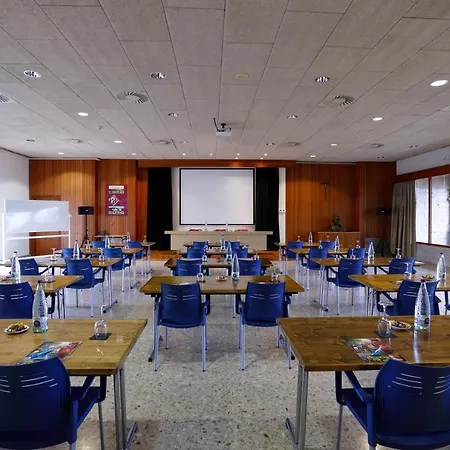 Ξενοδοχείο Monestir De Les Avellanes Os De Balaguer