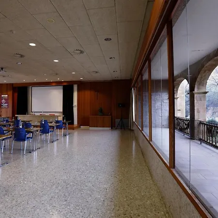 Monestir De Les Avellanes Szálloda 3*
